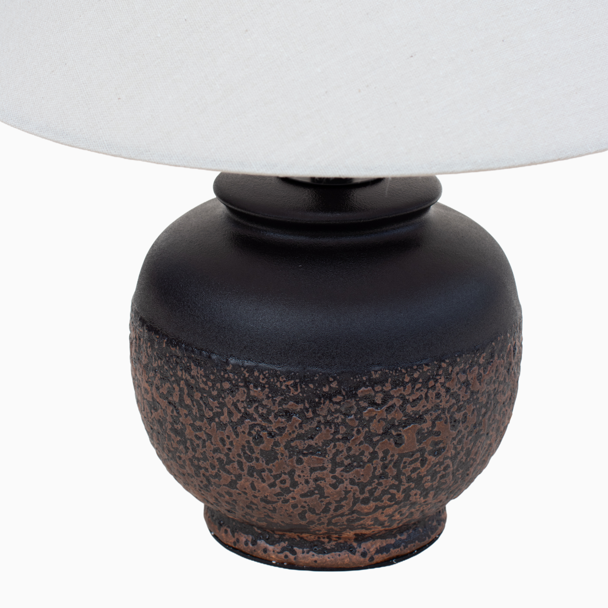 Terra Noir Lamp