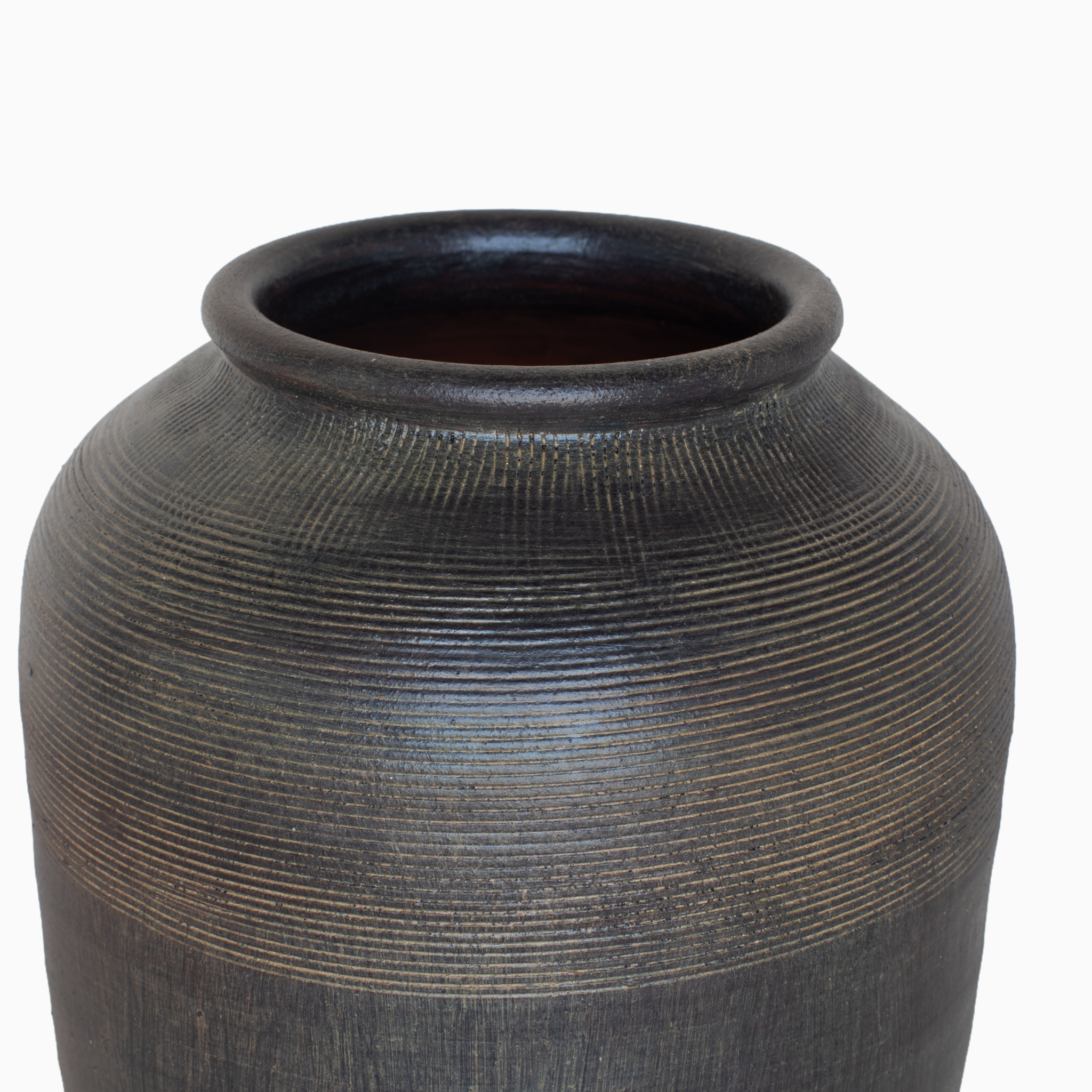 Wrenley Vintage Inspired Pot