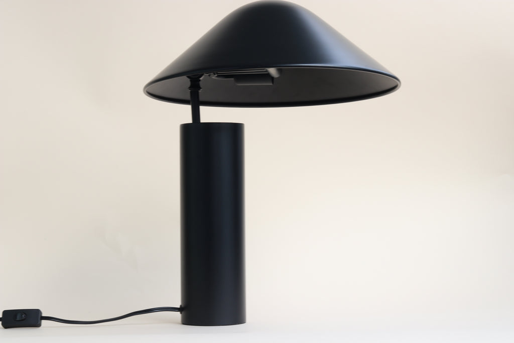 Arlanda Metal Table Lamp