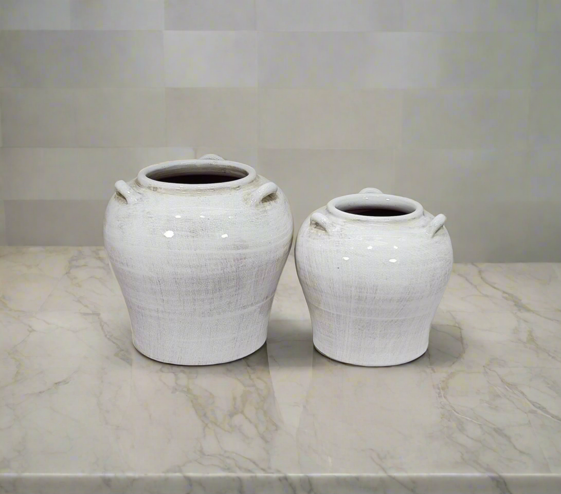 Naomi White Vintage Vase Set