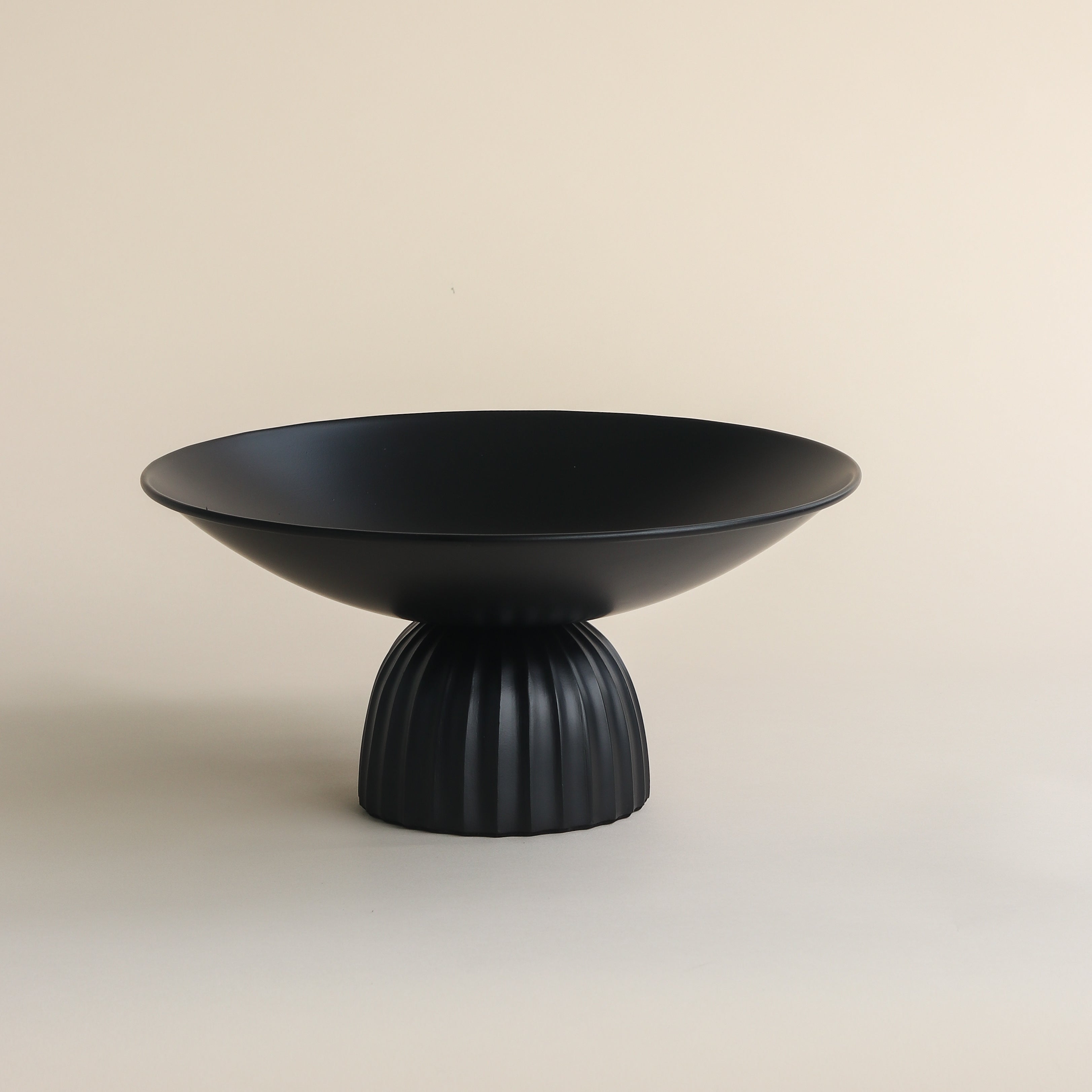 Logan Black Matte Pedestal Bowl – Modern Decorative Centerpiece