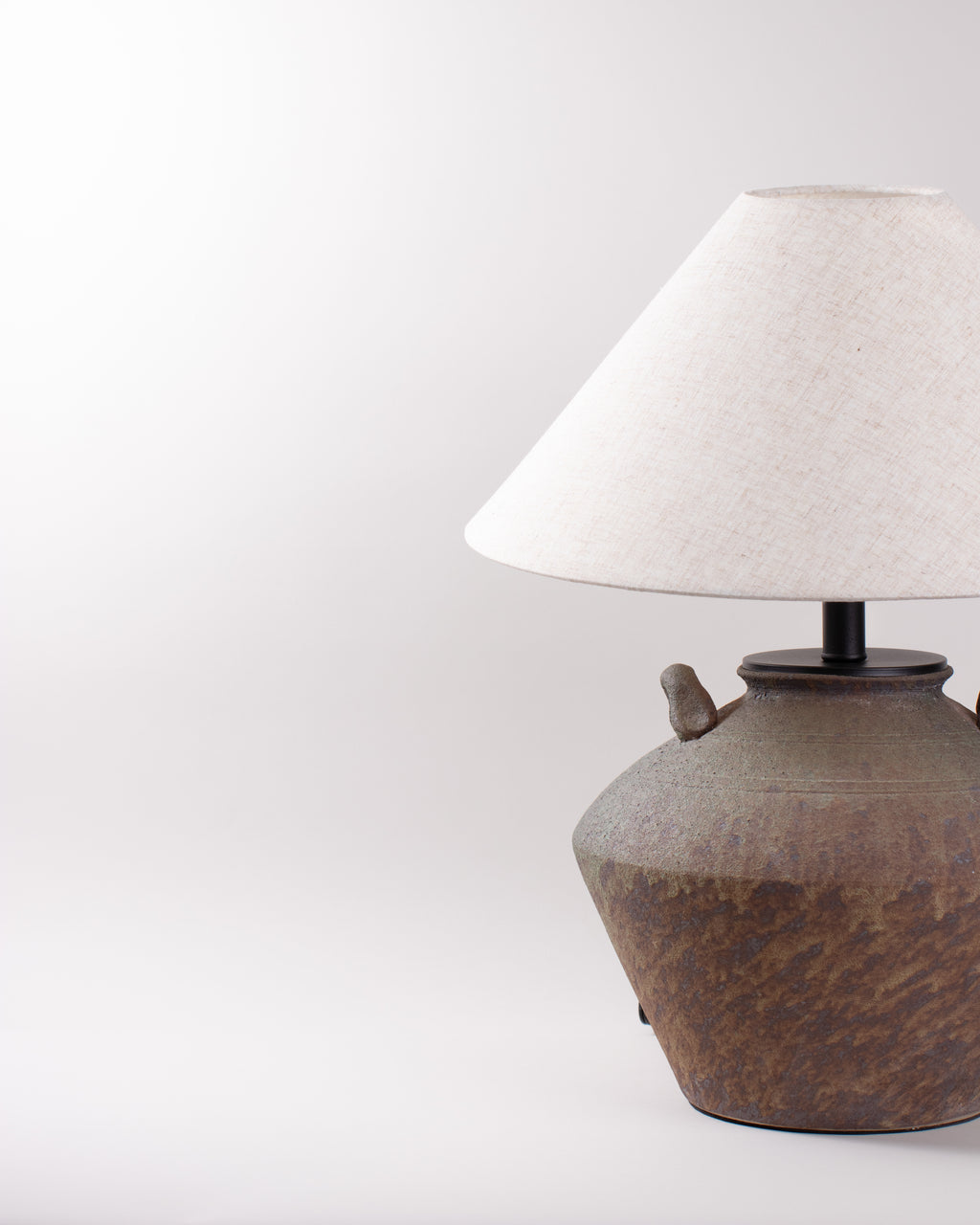 Claystone Vessel Lamp
