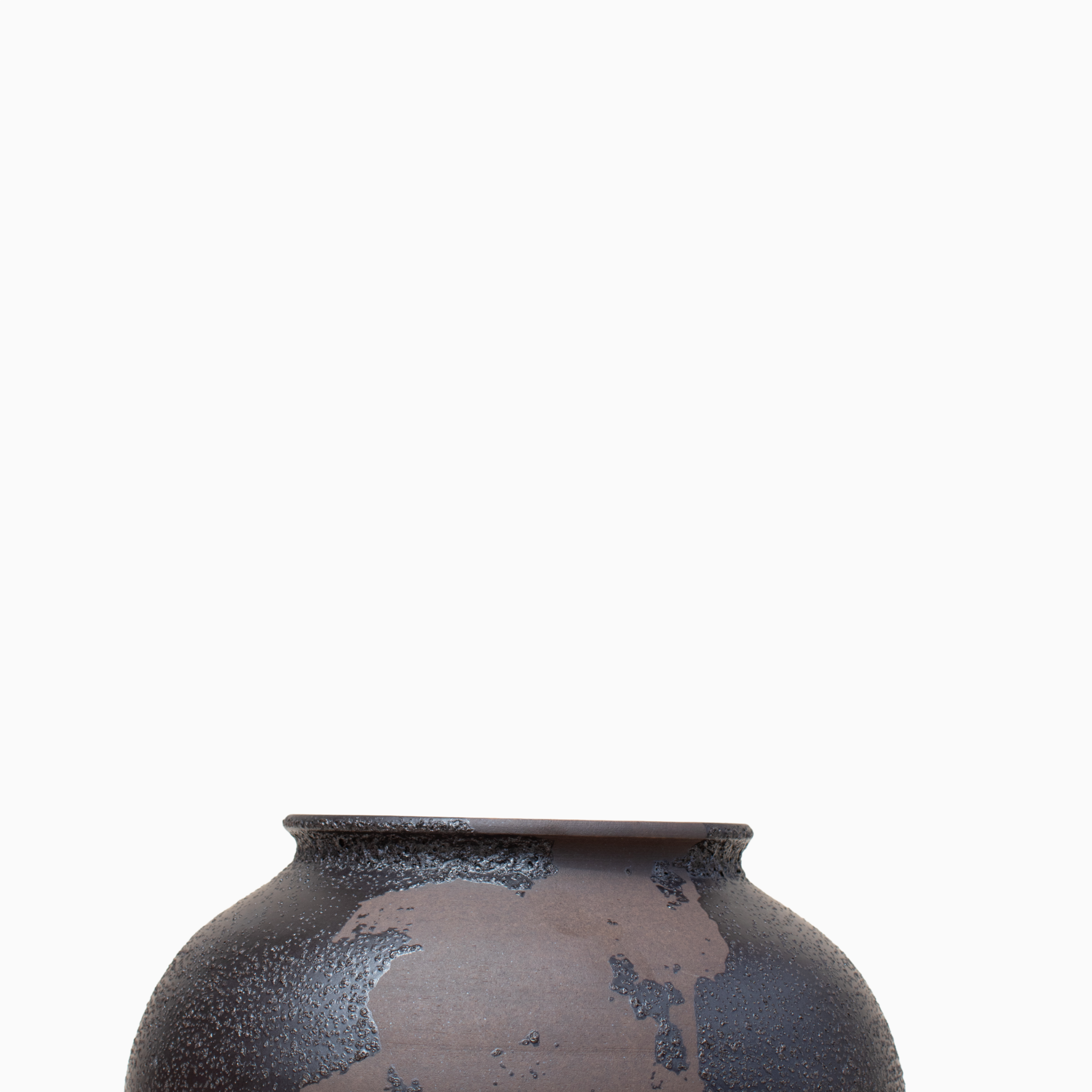 Textured Stoneware Vase – Burnt Umber
